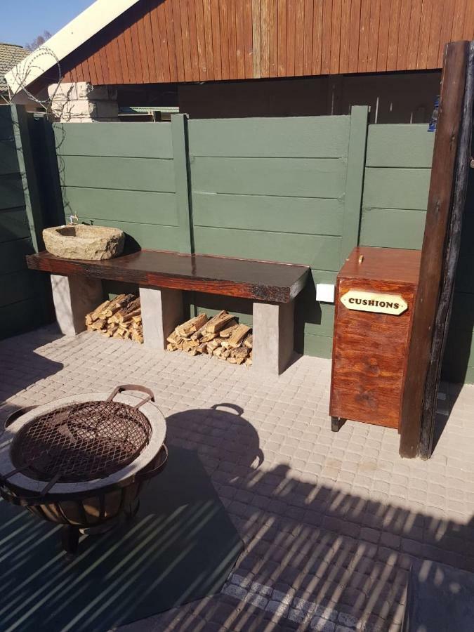 Imperani Guesthouse Ficksburg Exterior foto